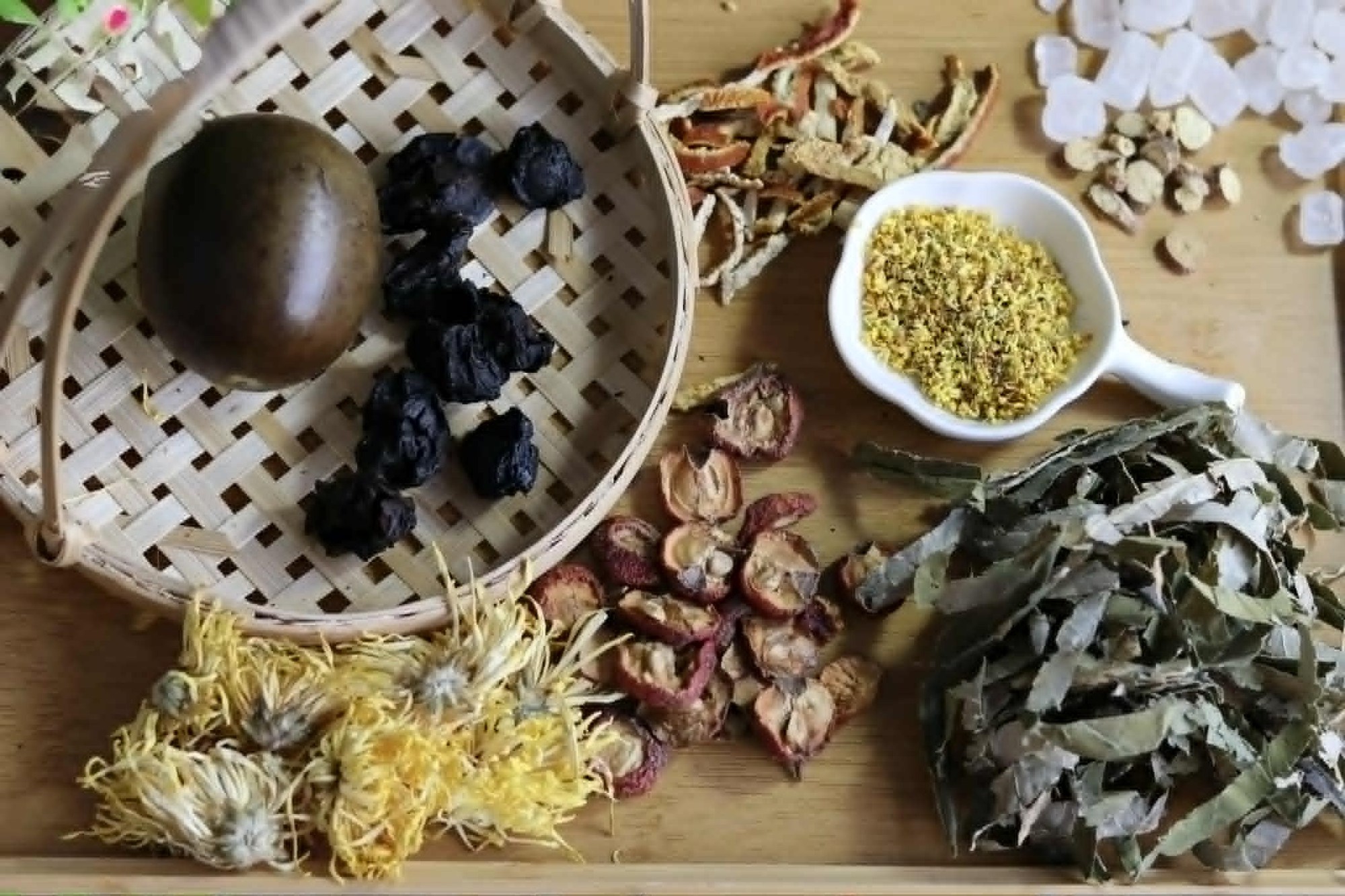 Đ&acirc;y l&agrave; ly nước uống ho&agrave;n hảo cho những ng&agrave;y h&egrave; n&oacute;ng đỉnh điểm, gi&uacute;p giải kh&aacute;t tuyệt vời- Ảnh 1.
