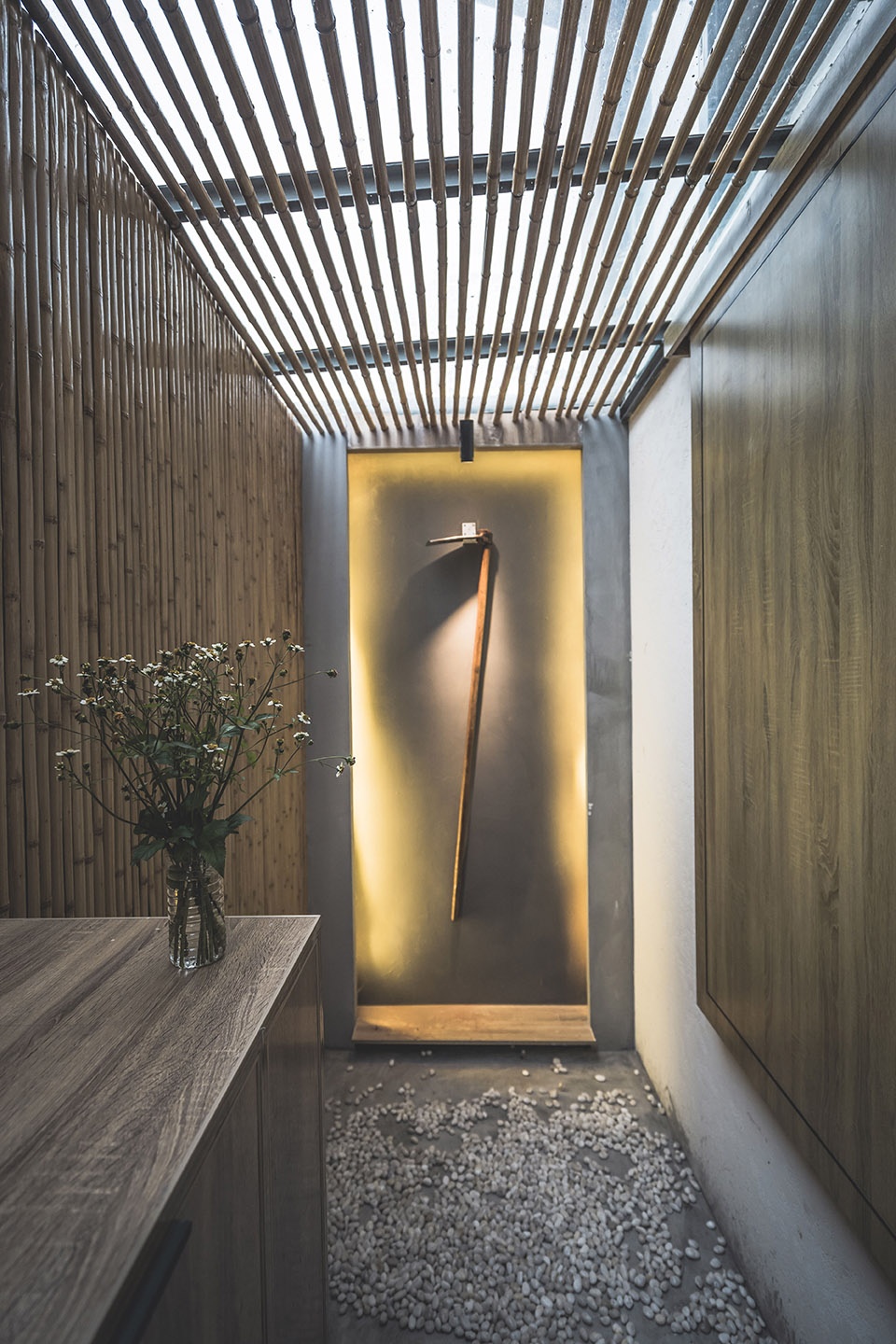 Kiến tr&uacute;c sư thất nghiệp chi 6,5 tỷ x&acirc;y nh&agrave; 300m2 tr&ecirc;n n&uacute;i, sống chill c&ugrave;ng bố mẹ: Uống tr&agrave; tr&ecirc;n n&oacute;c nh&agrave;, kh&ocirc;ng c&oacute; h&agrave;ng r&agrave;o- Ảnh 15.