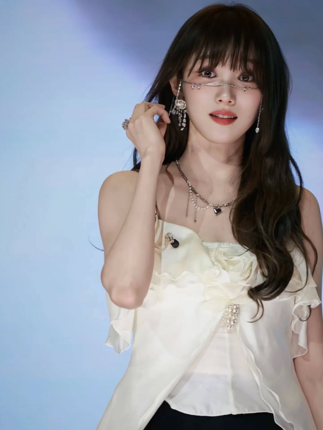 Đi fan-meeting của mỹ nhân này tưởng vừa ngắm hết người đẹp thiên hạ: Mỗi dáng vẻ phong thần 1 kiểu, thiên sứ giữa trần gian- Ảnh 2. Đi fan-meeting của mỹ nhân này tưởng vừa ngắm hết người đẹp thiên hạ: Mỗi dáng vẻ phong thần 1 kiểu, thiên sứ giữa trần gian- Ảnh 2.