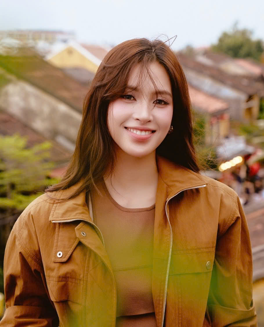 Mỹ nh&acirc;n sở hữu gương mặt đẹp nhất Việt Nam sau gần 1 thập kỷ đăng quang: Visual kh&ocirc;ng c&oacute; đối thủ, sự nghiệp sang trang mới- Ảnh 11.