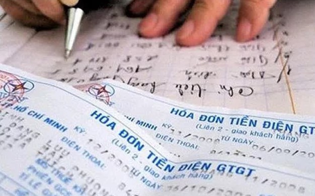 Bật điều h&ograve;a 5 ng&agrave;y li&ecirc;n tục kh&ocirc;ng tắt, nhiều gia đ&igrave;nh gặp hiện tượng n&agrave;y: EVN cảnh b&aacute;o - Ảnh 2.