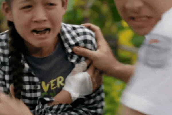 Đây là phim Việt hay nhất hiện tại không ai dám cãi: Dàn cast diễn như không diễn, khán giả khóc như mưa- Ảnh 5. Đây là phim Việt hay nhất hiện tại không ai dám cãi: Dàn cast diễn như không diễn, khán giả khóc như mưa- Ảnh 5.