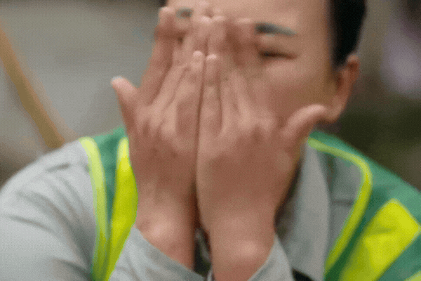 Đây là phim Việt hay nhất hiện tại không ai dám cãi: Dàn cast diễn như không diễn, khán giả khóc như mưa- Ảnh 7. Đây là phim Việt hay nhất hiện tại không ai dám cãi: Dàn cast diễn như không diễn, khán giả khóc như mưa- Ảnh 7.