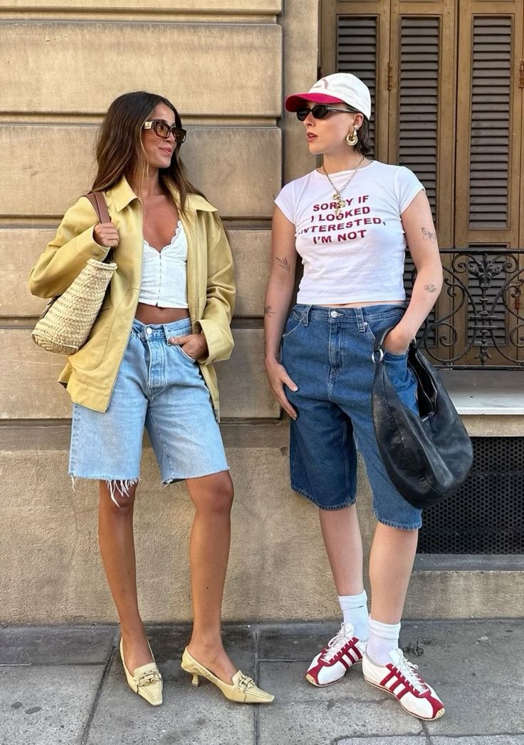 Quần shorts đang được hội &ldquo;cool girl&rdquo; n&acirc;ng tầm: Mix đ&uacute;ng kiểu vừa m&aacute;t vừa sang, mặc cả h&egrave; kh&ocirc;ng ch&aacute;n- Ảnh 8.