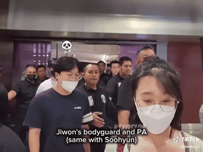 B&ugrave;ng nổ bằng chứng Kim Soo Hyun - Kim Ji Won hẹn h&ograve;, n&agrave;ng quyết nắm tay ch&agrave;ng vượt ng&agrave;n ch&ocirc;ng gai?- Ảnh 7.