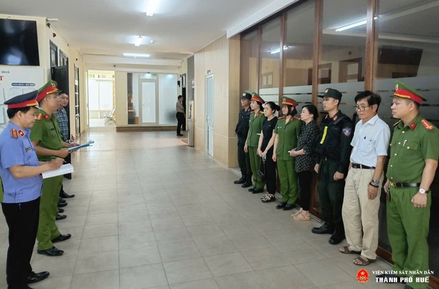 Ra quyết định khởi tố kế to&aacute;n đ&agrave;i truyền h&igrave;nh Trần Thị Cẩm Nhung- Ảnh 1.
