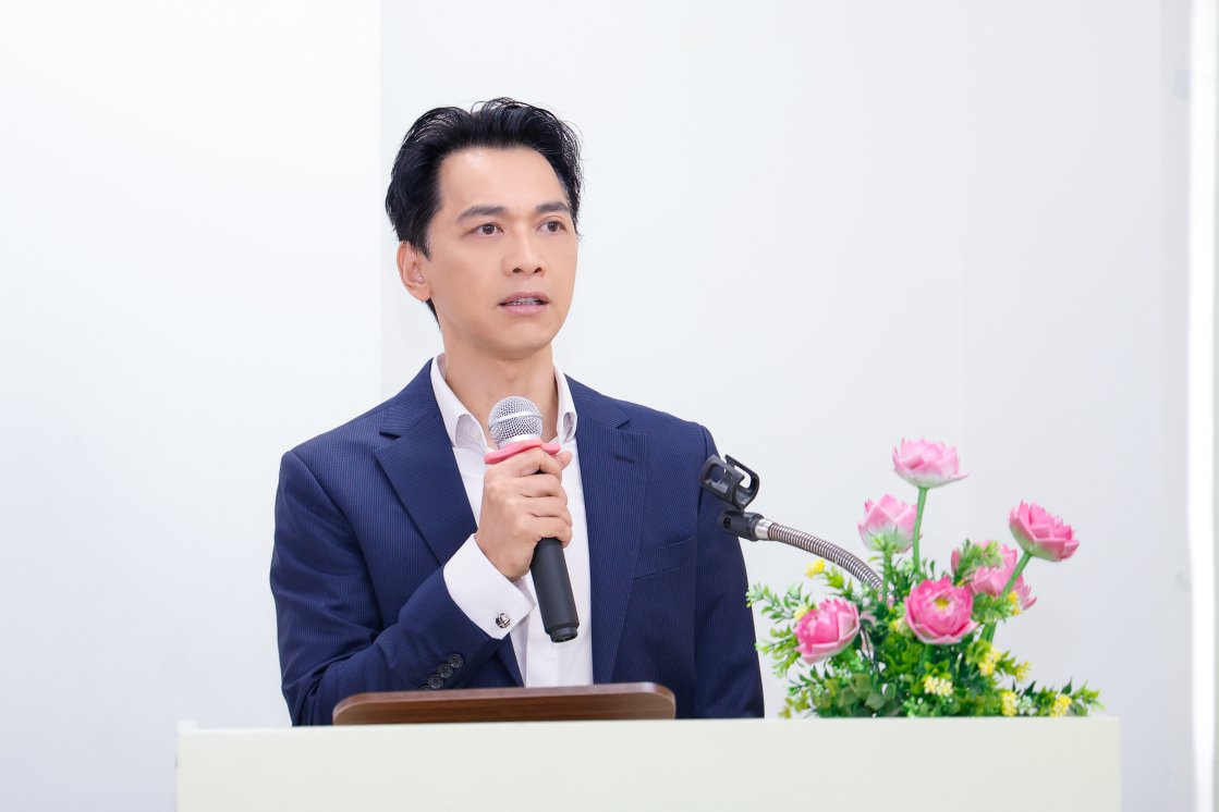 Chủ tịch Trần Hùng Huy: Sáng lập bởi những giảng viên đại học, giáo dục trở thành DNA của ACB - Ảnh 3. Chủ tịch Trần Hùng Huy: Sáng lập bởi những giảng viên đại học, giáo dục trở thành DNA của ACB - Ảnh 3.