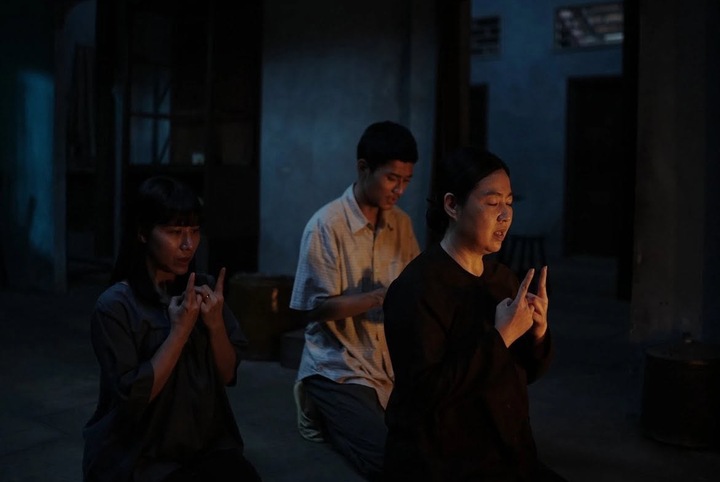 Nam chính "Ma Xó" làm phụ hồ để nhập vai, phim gần chạm 60 tỷ sau 3 ngày- Ảnh 1. Nam chính "Ma Xó" làm phụ hồ để nhập vai, phim gần chạm 60 tỷ sau 3 ngày- Ảnh 1.