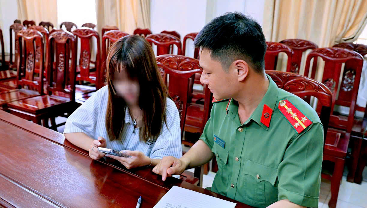 Xử phạt nữ du kh&aacute;ch "Netolatone" v&igrave; bịa chuyện t&acirc;m linh ở Ninh B&igrave;nh- Ảnh 2.