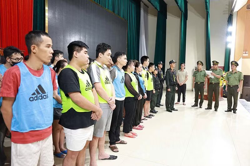 Đột k&iacute;ch "c&ocirc;ng ty t&agrave;i ch&iacute;nh" ở L&agrave;o, lộ đường d&acirc;y cờ bạc 4.000 tỉ đồng, tiền chảy về Trung Quốc - Ảnh 2.