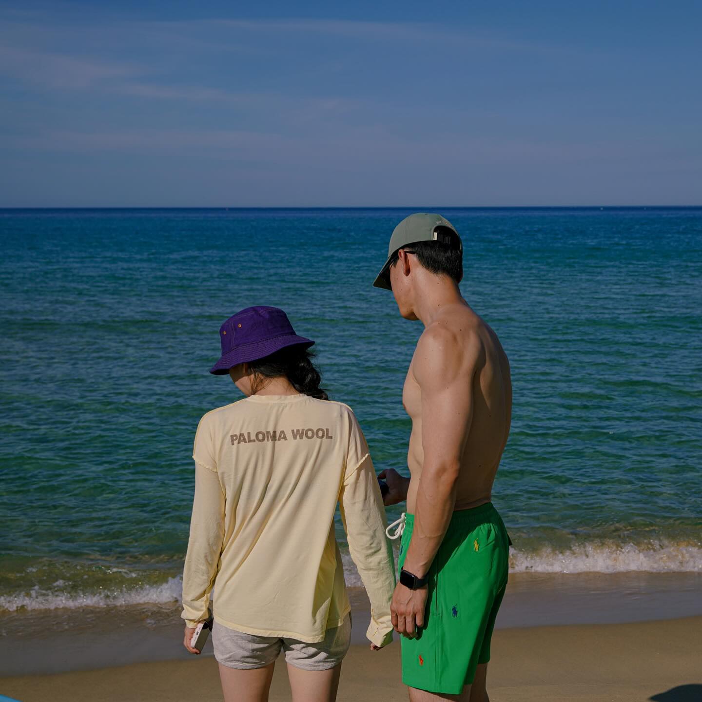 &ldquo;Thầy gi&aacute;o&rdquo; bảnh nhất l&uacute;c n&agrave;y: U50 body hết nước chấm, c&ugrave;ng vợ l&agrave;m th&agrave;nh couple mặc chất suốt một thập kỷ- Ảnh 16.