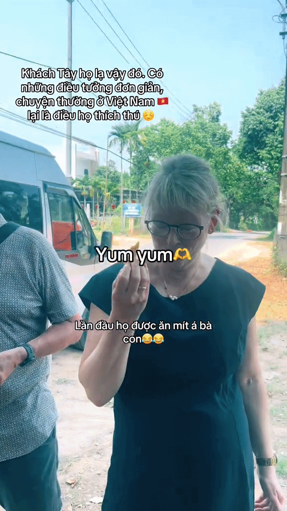 Kh&aacute;ch T&acirc;y v&agrave; chuyện ăn m&iacute;t khi đến Việt Nam: Viết được th&agrave;nh tiểu thuyết 1.000 chương- Ảnh 3.