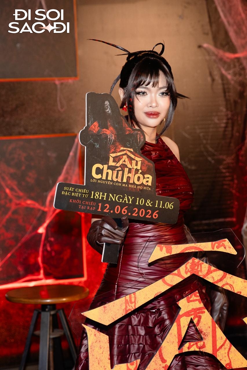 Thảm đỏ HOT nhất hôm nay: Mỹ nam Mưa Đỏ đẹp trai ngời ngời, “nữ hoàng mỏ hỗn” chiếm spotlight nhờ nhan sắc nổi loạn- Ảnh 8. Thảm đỏ HOT nhất hôm nay: Mỹ nam Mưa Đỏ đẹp trai ngời ngời, “nữ hoàng mỏ hỗn” chiếm spotlight nhờ nhan sắc nổi loạn - Ảnh 9.