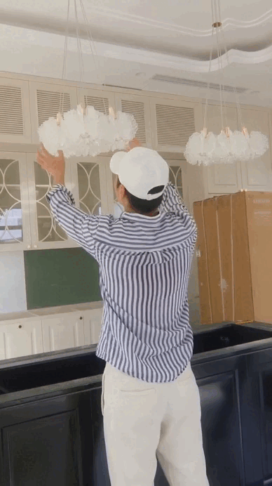 "Nam thần showbiz" sở hữu BĐS bạc tỷ: Bỏ căn hộ tầng cao xuống ở nh&agrave; mặt đất, g&oacute;c n&agrave;o cũng đẹp lộng lẫy- Ảnh 6.