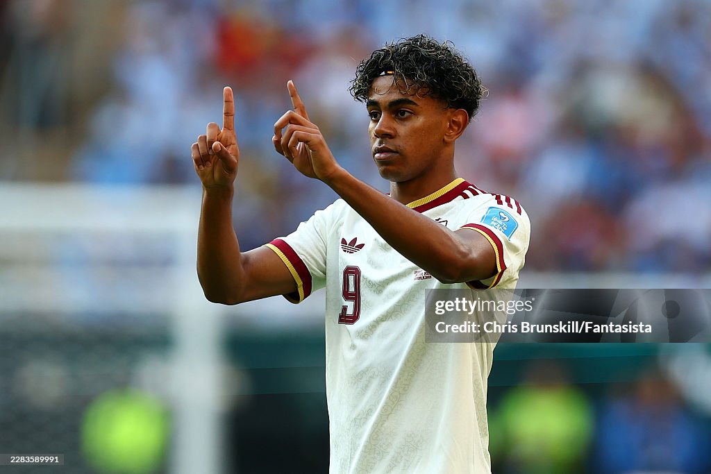Lamine Yamal ph&aacute;t ng&ocirc;n sốc: "Ph&aacute;p kh&ocirc;ng c&oacute; cửa, T&acirc;y Ban Nha sẽ v&ocirc; địch World Cup"- Ảnh 3.