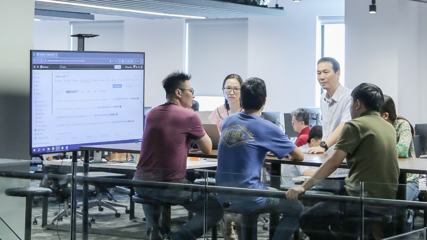 SOOBIN trở th&agrave;nh đại sứ thương hiệu One Mount Group: Lan tỏa th&ocirc;ng điệp &ldquo;C&ocirc;ng nghệ nh&acirc;n văn, lấy con người l&agrave;m trung t&acirc;m&rdquo; - Ảnh 3.