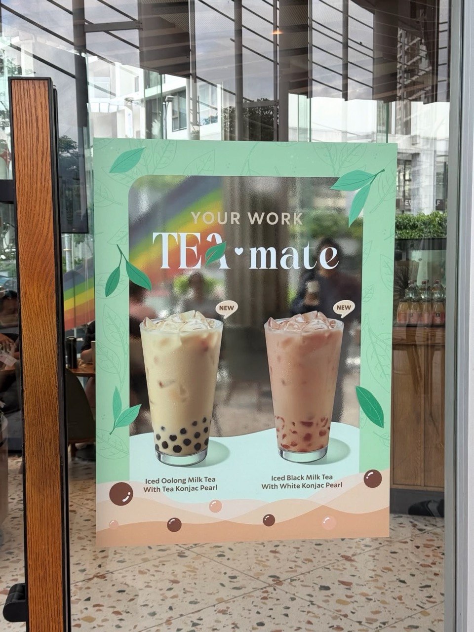 Thử tr&agrave; sữa Starbucks đang g&acirc;y sốt: Mức gi&aacute; qu&aacute; ổn nhưng hương vị lại b&igrave;nh thường hơn cả b&igrave;nh thường! - Ảnh 1.