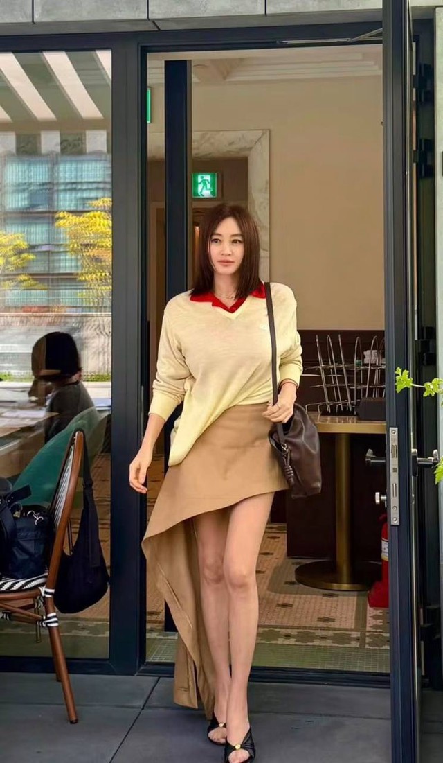 Nữ thần sexy bậc nhất H&agrave;n Quốc lại khiến d&acirc;n t&igrave;nh kh&oacute; tin, body U60 cỡ n&agrave;y th&igrave; ai l&agrave;m lại- Ảnh 1.