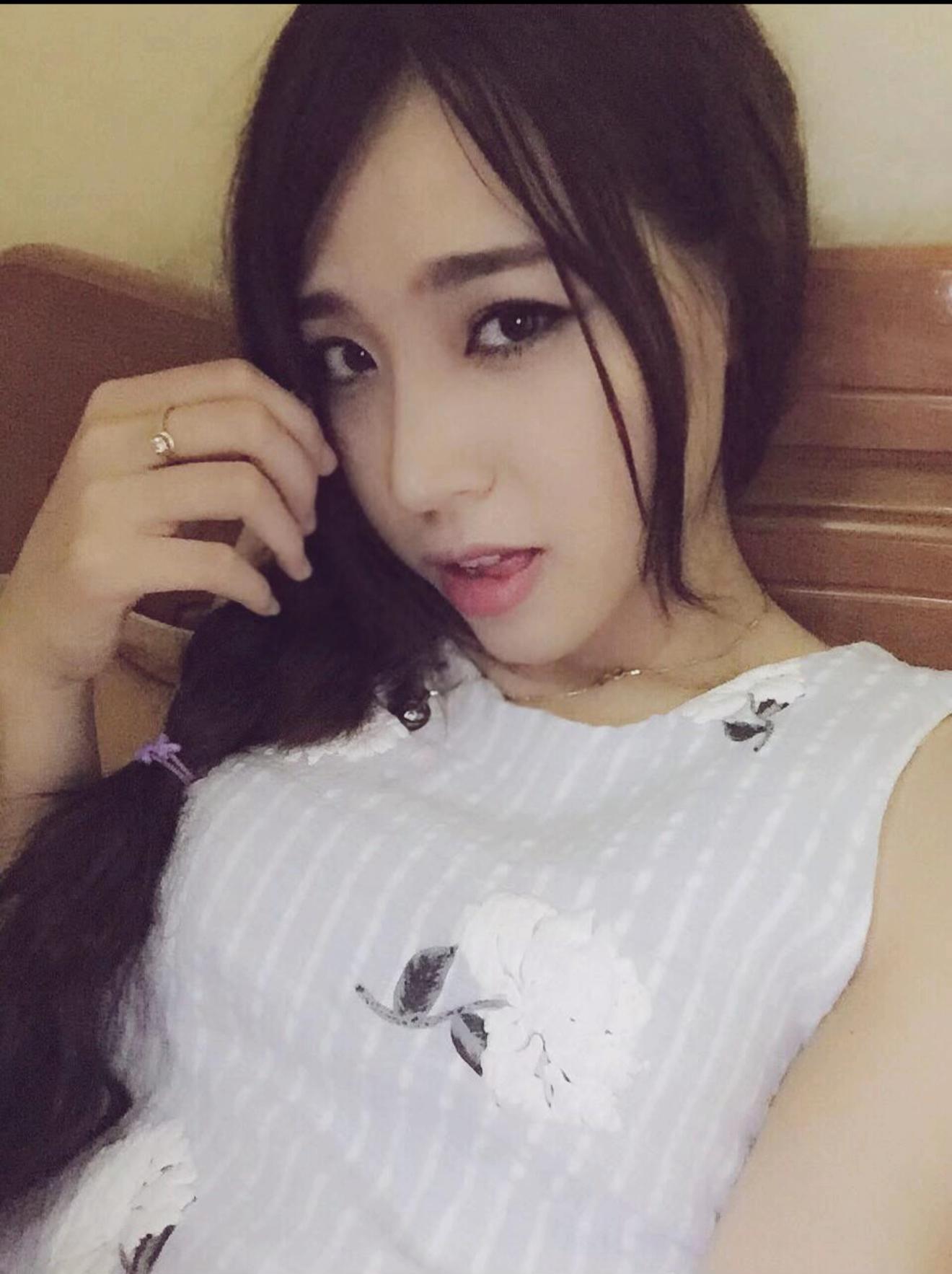 Trần B&iacute;ch Hạnh - vợ Văn Thanh th&aacute;o sụn mũi, đăng lu&ocirc;n nhan sắc &ldquo;nguy&ecirc;n thuỷ&rdquo; đ&aacute;p trả lời ch&ecirc; bai - Ảnh 6.