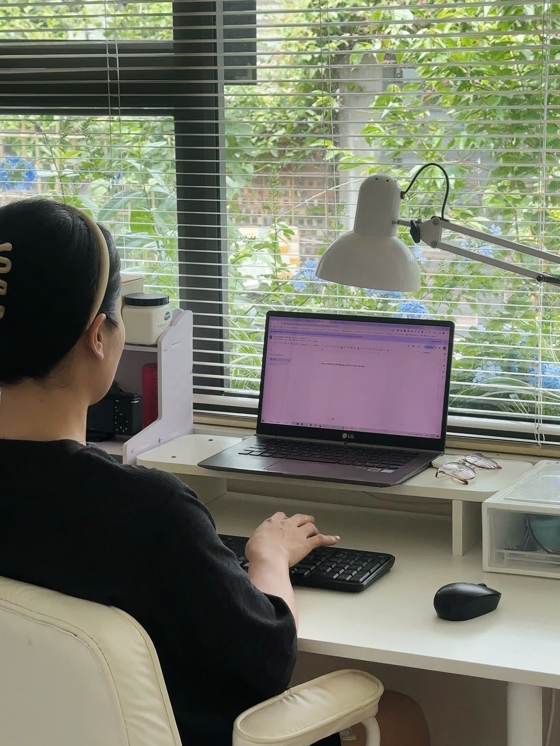 Work from anywhere: Rời H&agrave; Nội v&agrave; TP HCM, 2 người trẻ x&acirc;y nh&agrave;, lương đều, &iacute;t ốm vặt v&agrave; tiết kiệm hơn - Ảnh 6.