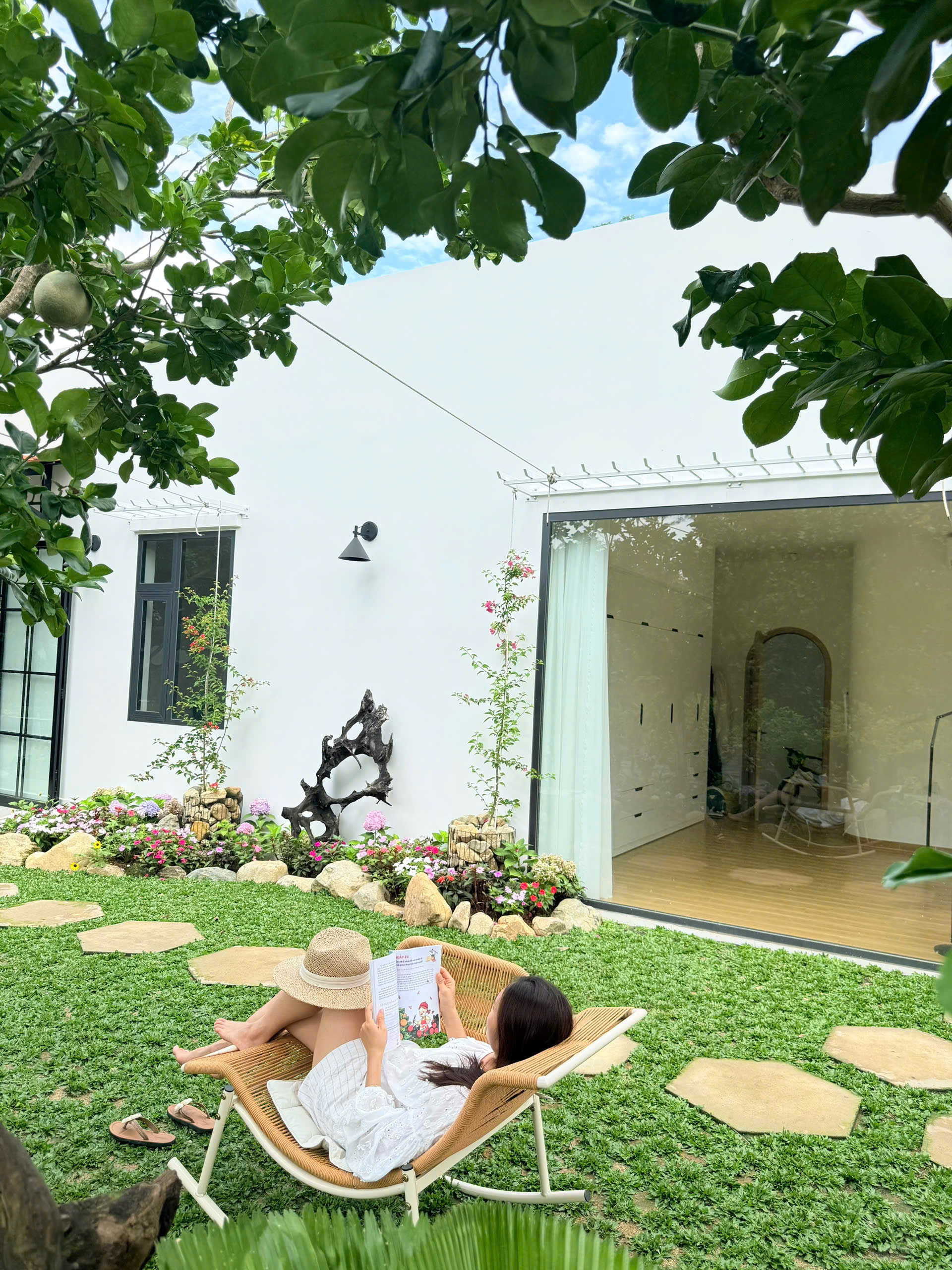 32 tuổi bỏ phố về qu&ecirc;, vợ chồng trẻ L&acirc;m Đồng chi 1,15 tỷ x&acirc;y nh&agrave; vườn 144m&sup2;, tiết lộ 3 khoản gi&uacute;p tiết kiệm h&agrave;ng trăm triệu đồng- Ảnh 24.