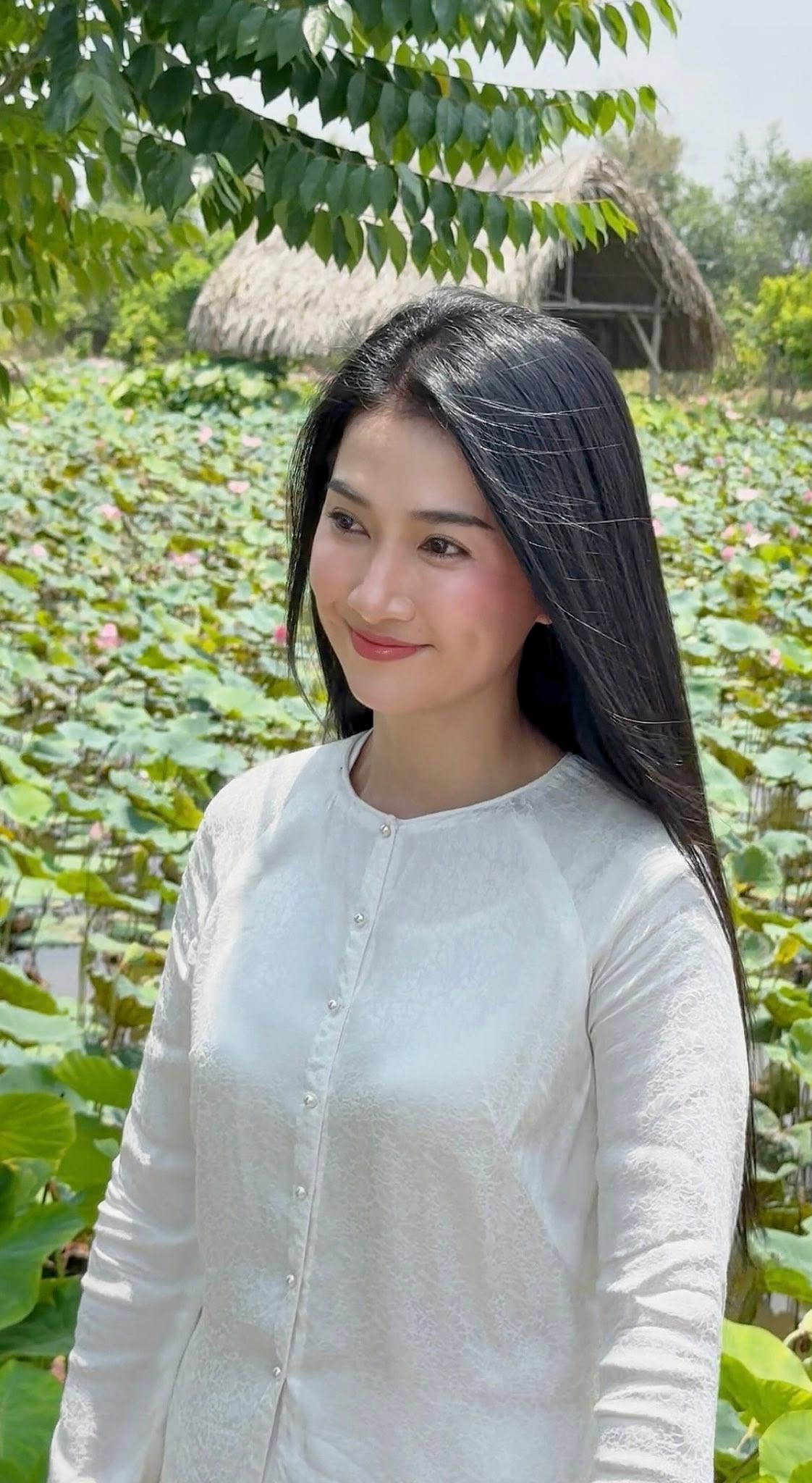Mỹ nh&acirc;n Vbiz hủy h&ocirc;n bạn trai y&ecirc;u 13 năm, sắp cưới trai trẻ k&eacute;m 9 tuổi- Ảnh 1.