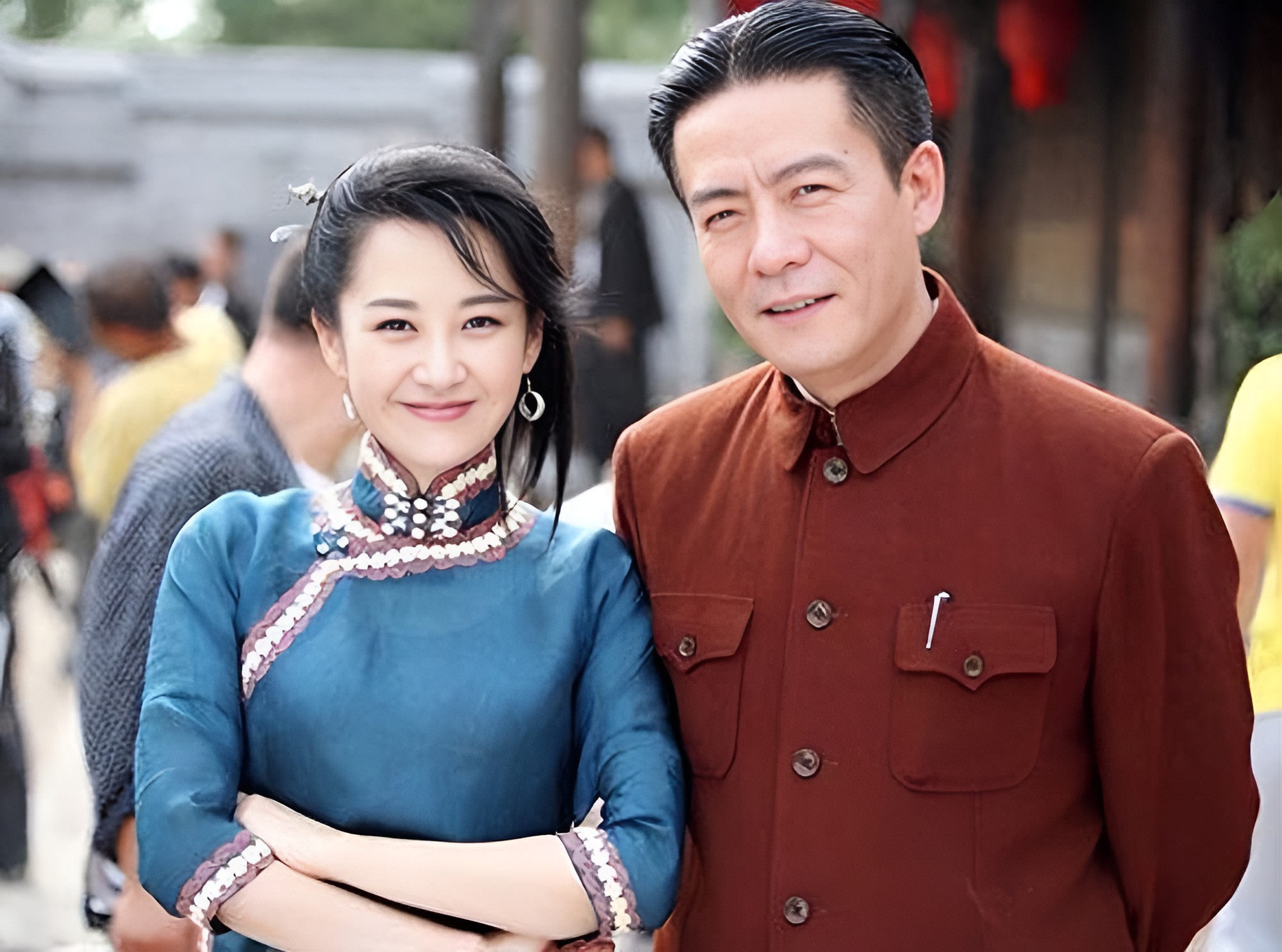 Đ&oacute;ng phản diện qu&aacute; đạt, nam diễn vi&ecirc;n 57 tuổi mới cưới được vợ v&igrave; ai cũng... sợ- Ảnh 2.