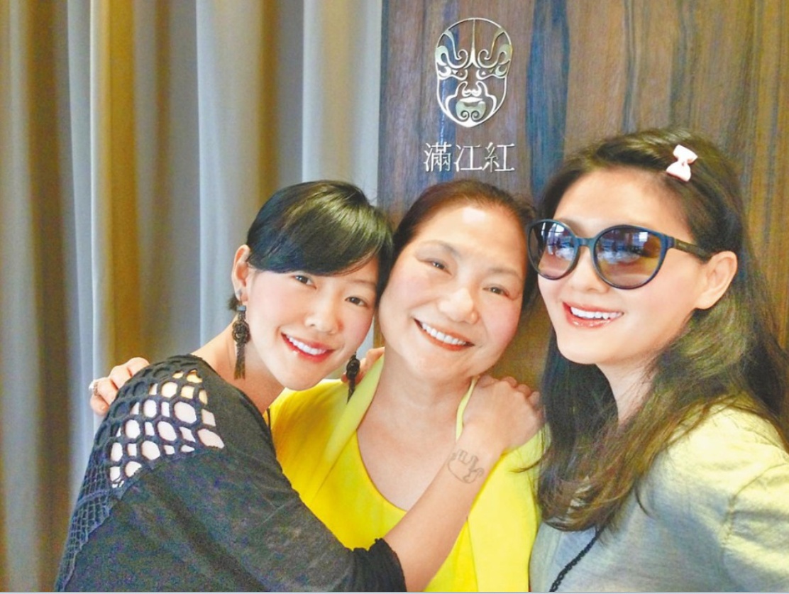 Thảm cảnh của gia đ&igrave;nh Từ Hy Vi&ecirc;n: Mẹ cố minh tinh sắp ra đường ở, t&agrave;i sản chỉ c&ograve;n 1,6 tỷ đồng, 2 con rể lần lượt "th&aacute;o chạy"- Ảnh 1.