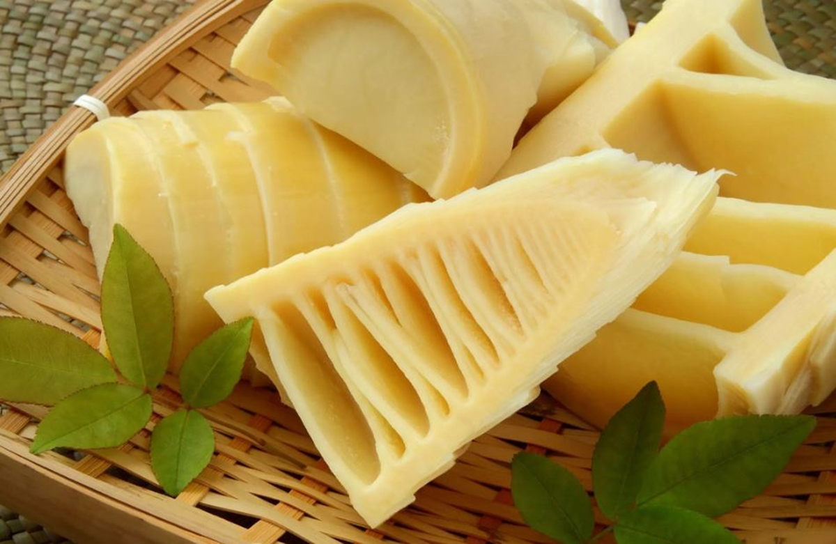 Quốc tế ca ngợi loại rau "v&agrave;ng" cho sức khỏe, h&oacute;a ra b&aacute;n đầy ngo&agrave;i chợ Việt - Ảnh 2.