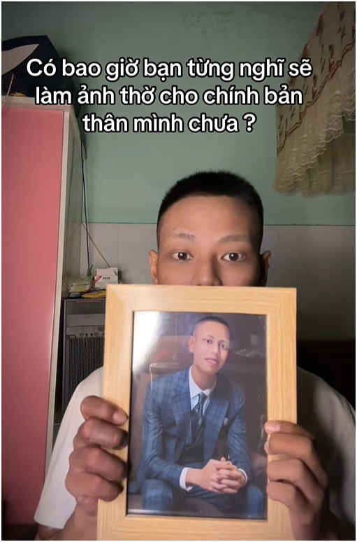 TikToker 9 năm chạy thận, tự l&agrave;m ảnh thờ cho m&igrave;nh vừa qua đời, MXH tr&agrave;n ngập lời chia buồn- Ảnh 3.