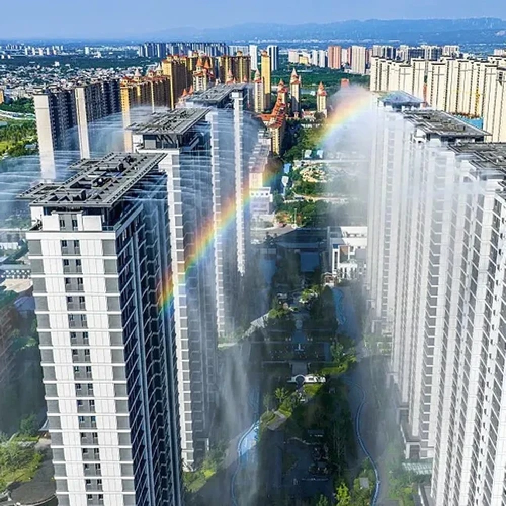 Trung Quốc tung tuyệt chiêu "mưa sân thượng" dập tắt nắng nóng: Giải pháp hạ nhiệt đô thị thông minh hay chỉ là chiêu trò tạo hiệu ứng?- Ảnh 2.
