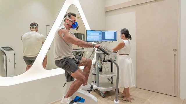 5 trung t&acirc;m "k&eacute;o d&agrave;i tuổi thọ" đắt đỏ nhất ch&acirc;u &Aacute;: Một lần trị liệu bằng cả năm lương người thường- Ảnh 2.