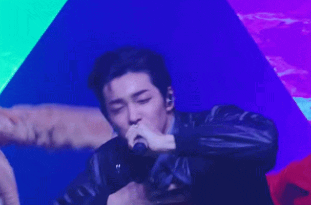 Thi&ecirc;n t&agrave;i gương mặt mới xuất hiện ở showbiz: VĐV bơi lội từ bỏ ước mơ để l&agrave;m ca sĩ, nhan sắc sinh ra để nổi tiếng - Ảnh 13.