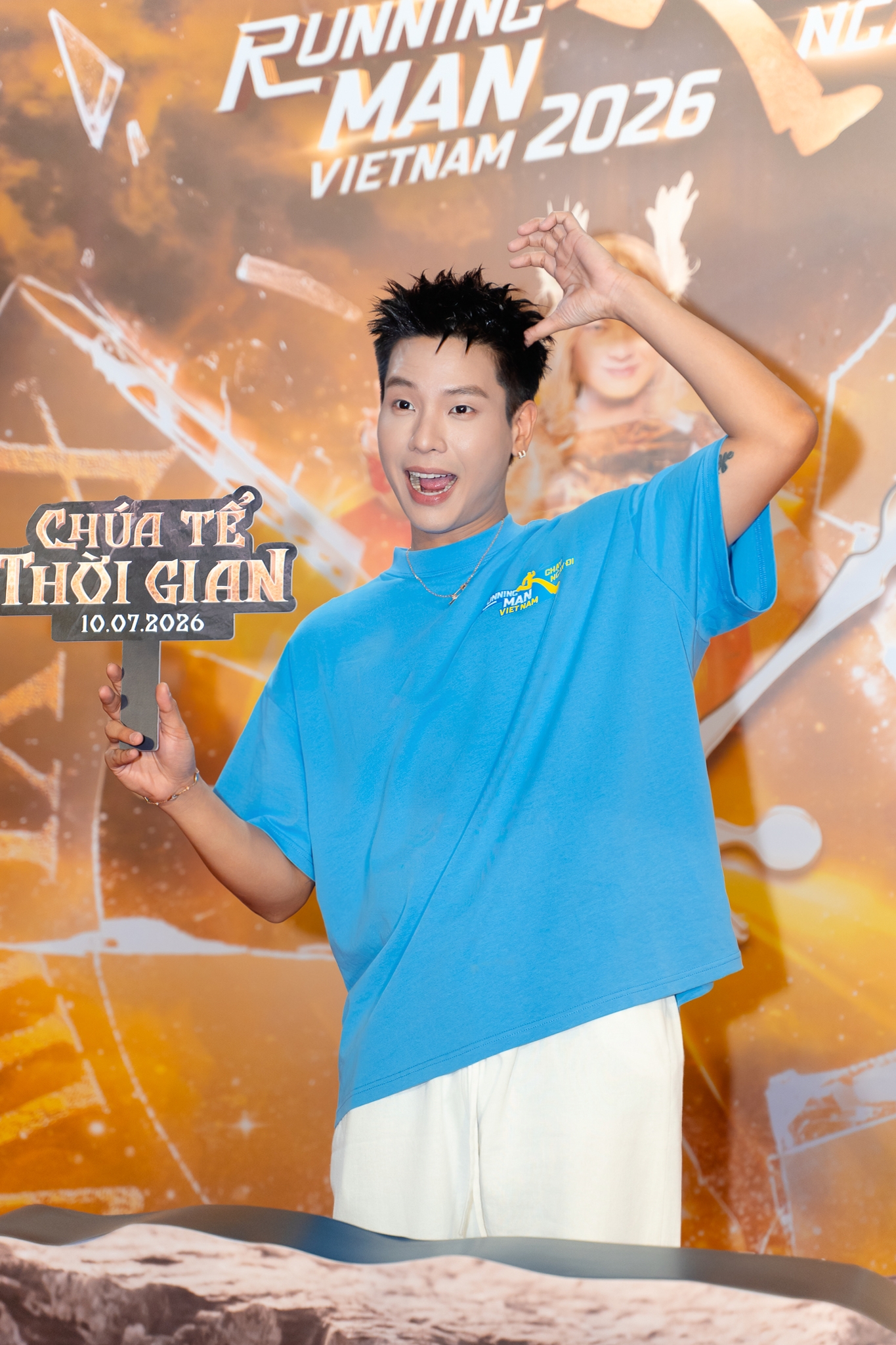 Thảm đỏ hot tối nay: Lan Ngọc chiếm spotlight trong ng&agrave;y Trấn Th&agrave;nh vắng mặt, V&otilde; Điền Gia Huy chịu thua trước mỹ nam n&agrave;y- Ảnh 6.