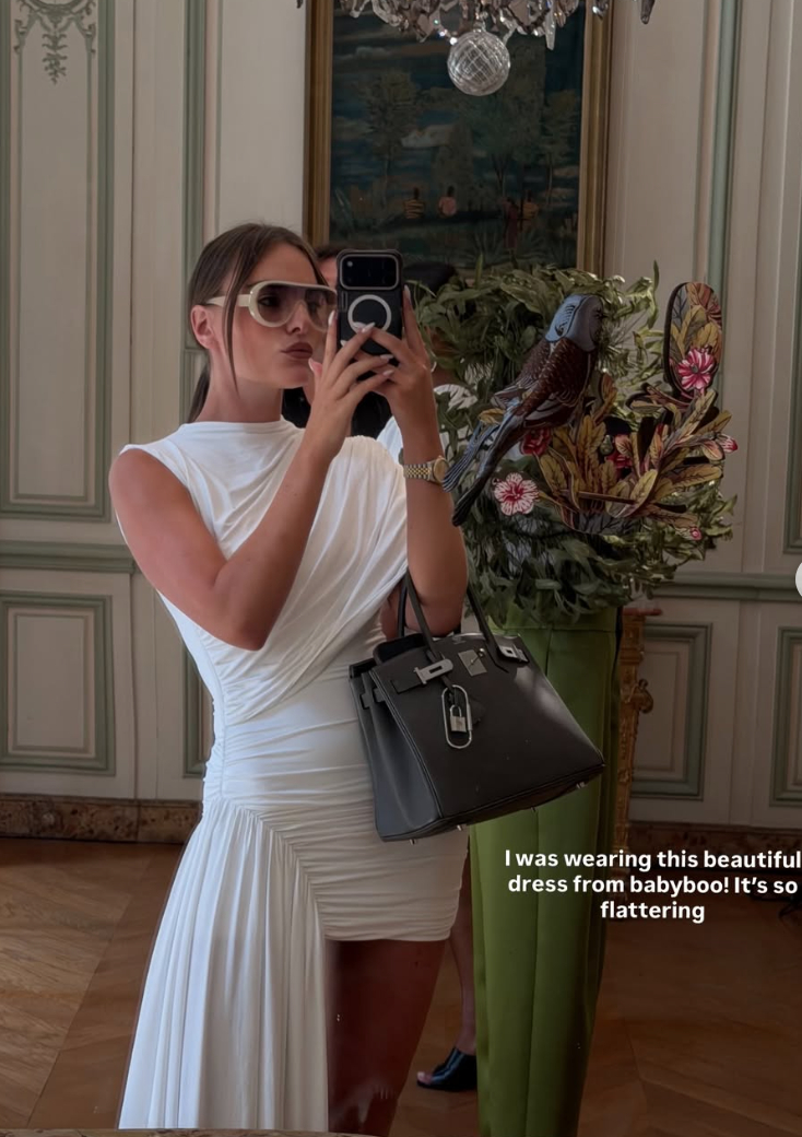 Nữ nhiếp ảnh gia ngầu nhất fashion week: Vừa x&aacute;ch Herm&egrave;s Birkin vừa t&aacute;c nghiệp, đi l&agrave;m m&agrave; mặc đẹp ngang kh&aacute;ch mời- Ảnh 6.