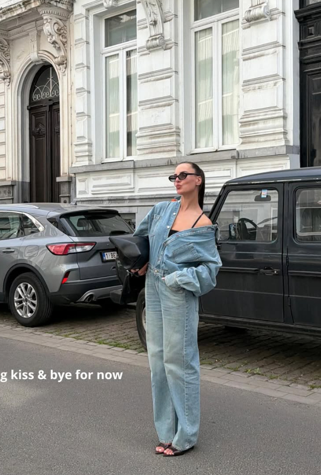 Nữ nhiếp ảnh gia ngầu nhất fashion week: Vừa x&aacute;ch Herm&egrave;s Birkin vừa t&aacute;c nghiệp, đi l&agrave;m m&agrave; mặc đẹp ngang kh&aacute;ch mời- Ảnh 13.