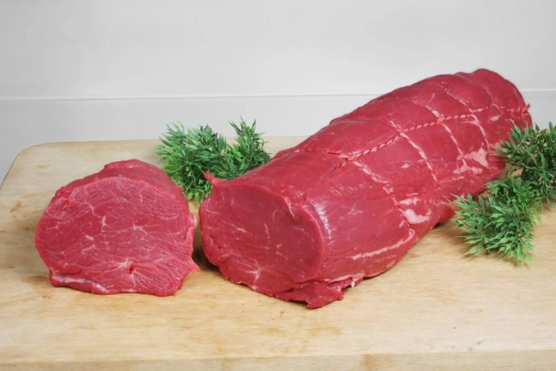 4 phần thịt b&ograve; đi chợ n&ecirc;n mua- Ảnh 1.
