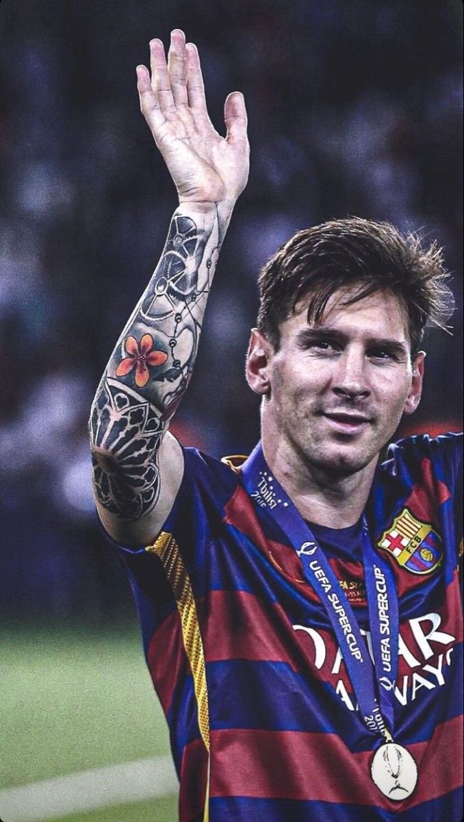 Loạt h&igrave;nh xăm của Messi: Mỗi n&eacute;t mực mỗi chương cuộc đời, một l&aacute; b&agrave;i may mắn yểm tr&ecirc;n ống đồng- Ảnh 8.