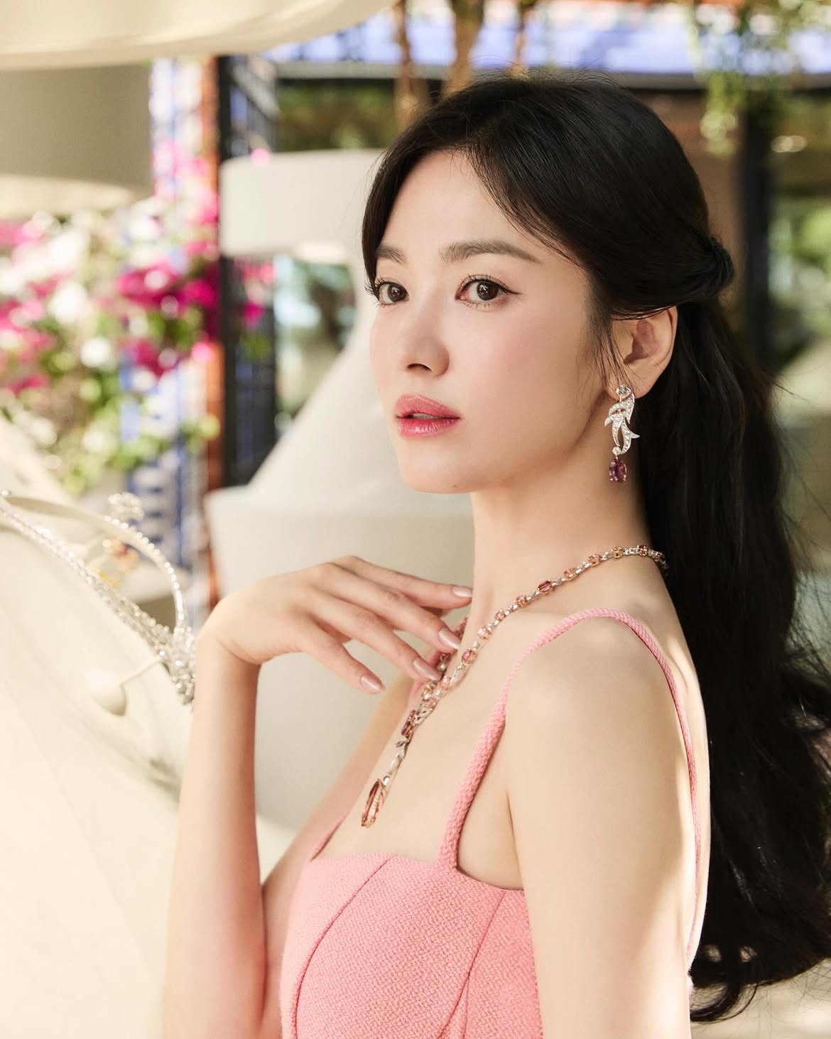 Song Hye Kyo c&oacute; chỗ dựa mới- Ảnh 3.