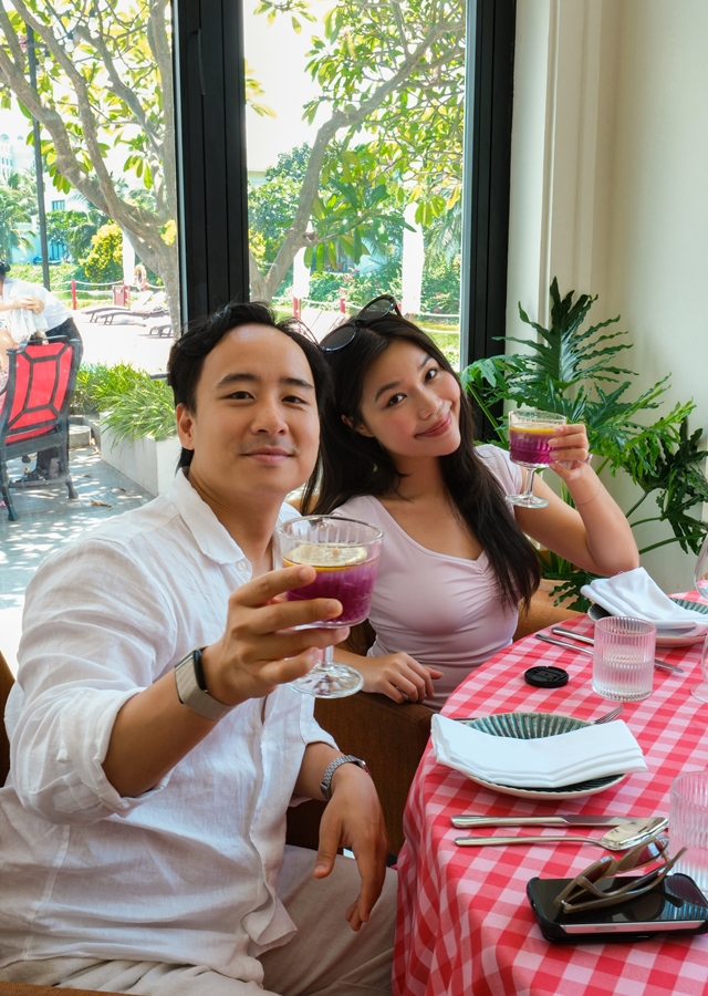 Thạc sĩ ki&ecirc;m TikToker được cầu h&ocirc;n giữa biển, k&iacute;ch thước chiếc nhẫn kim cương g&acirc;y cho&aacute;ng ngợp- Ảnh 9.