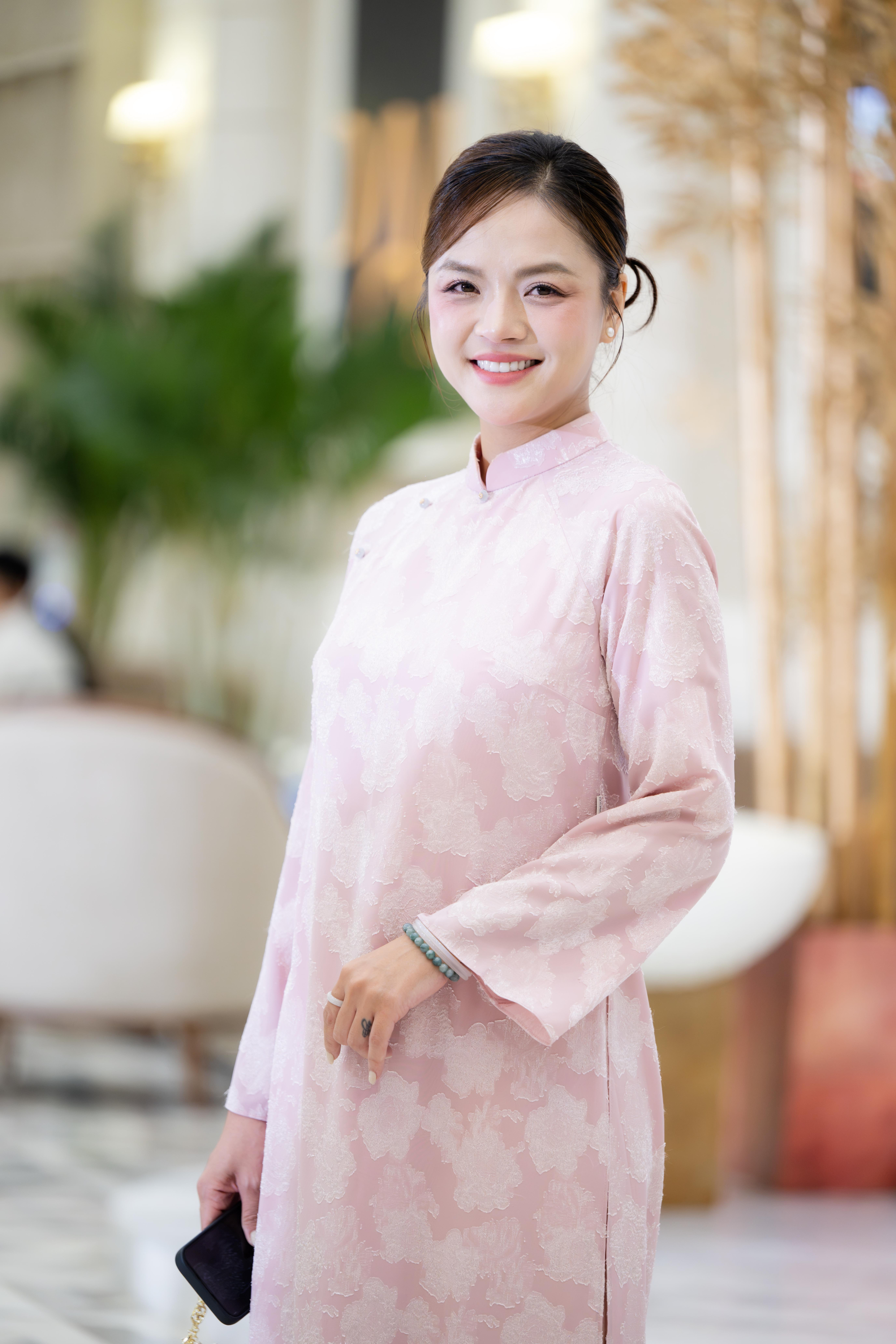 10.000 giờ khổ luyện của Đất Nước Thi&ecirc;n H&ugrave;ng Ca: Diễn vi&ecirc;n l&ecirc;n s&acirc;n khấu hơn 2 ph&uacute;t nhưng phải tập trung 200%, chạy chậm 1s cũng g&acirc;y th&oacute;t tim - Ảnh 16.