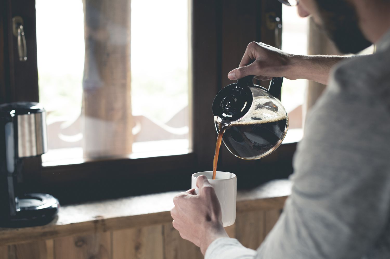 Kiểu uống cà phê có hại cho nam giới- Ảnh 1.