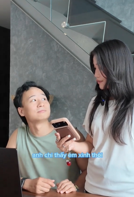 Thạc sĩ ki&ecirc;m TikToker được cầu h&ocirc;n giữa biển, k&iacute;ch thước chiếc nhẫn kim cương g&acirc;y cho&aacute;ng ngợp- Ảnh 8.
