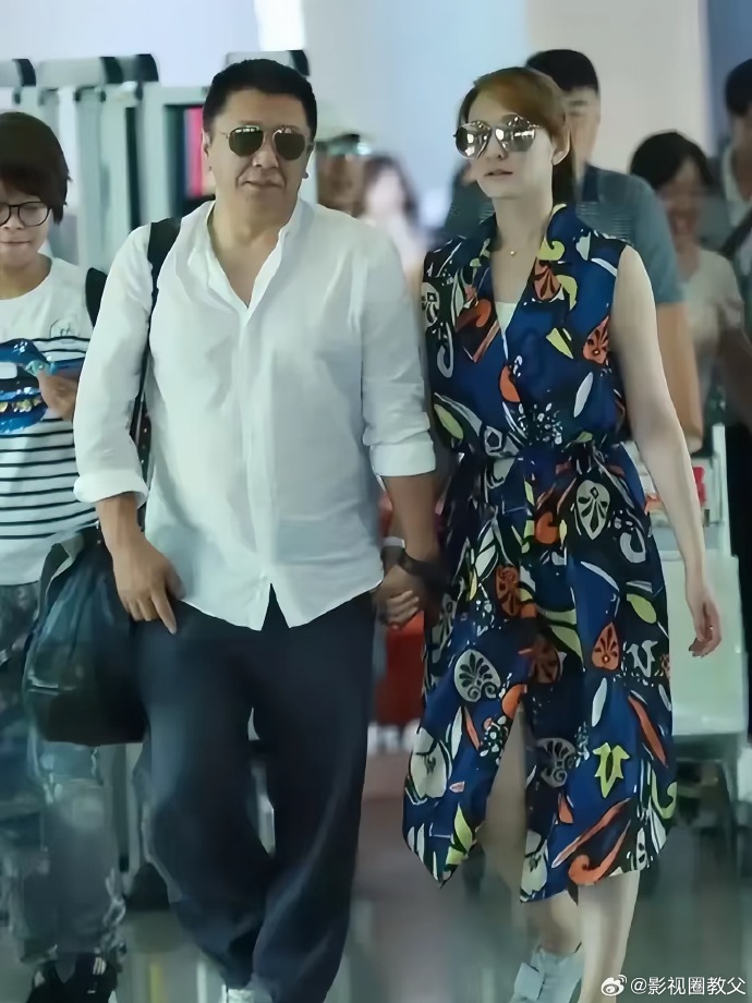 Chị Đẹp hot nhất 2026 ly h&ocirc;n "anh bạn th&acirc;n 22 năm", hơn 1 th&aacute;ng sau đ&agrave;ng trai l&acirc;m thảm cảnh- Ảnh 3.