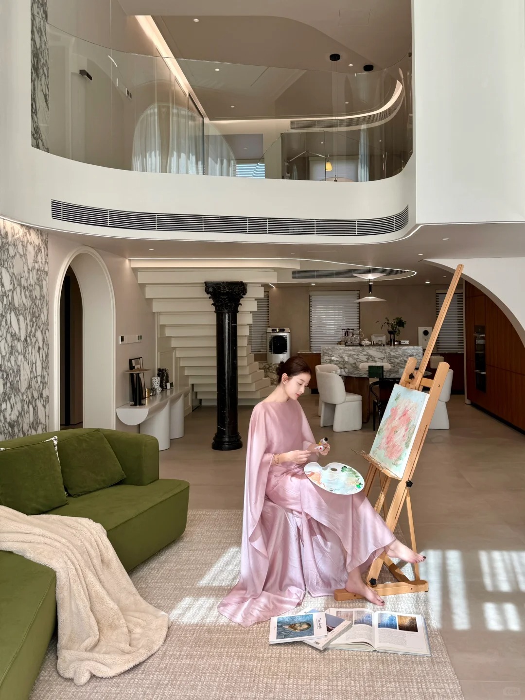 Ph&uacute; b&agrave; chi 20 tỷ cho nội thất biệt thự 500m2, 2 năm sau điều đắt gi&aacute; nhất dần lộ ra - Ảnh 12.