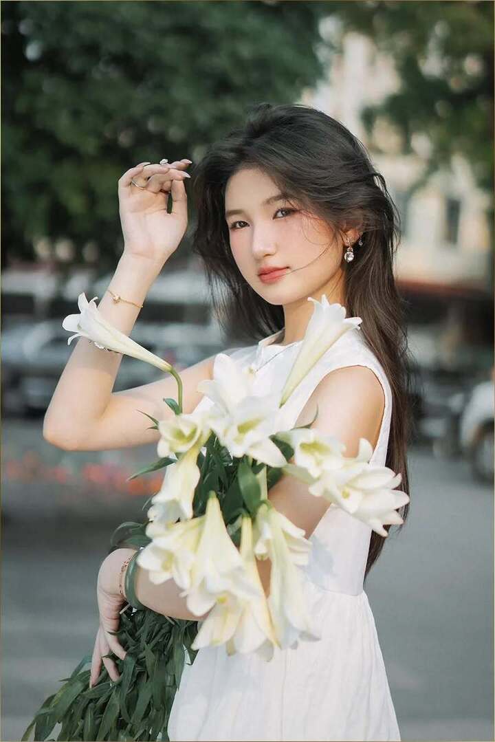 Nhan sắc người mẫu 20 tuổi g&acirc;y tiếc nuối khi trượt vai Nam Phương Ho&agrave;ng hậu- Ảnh 11.