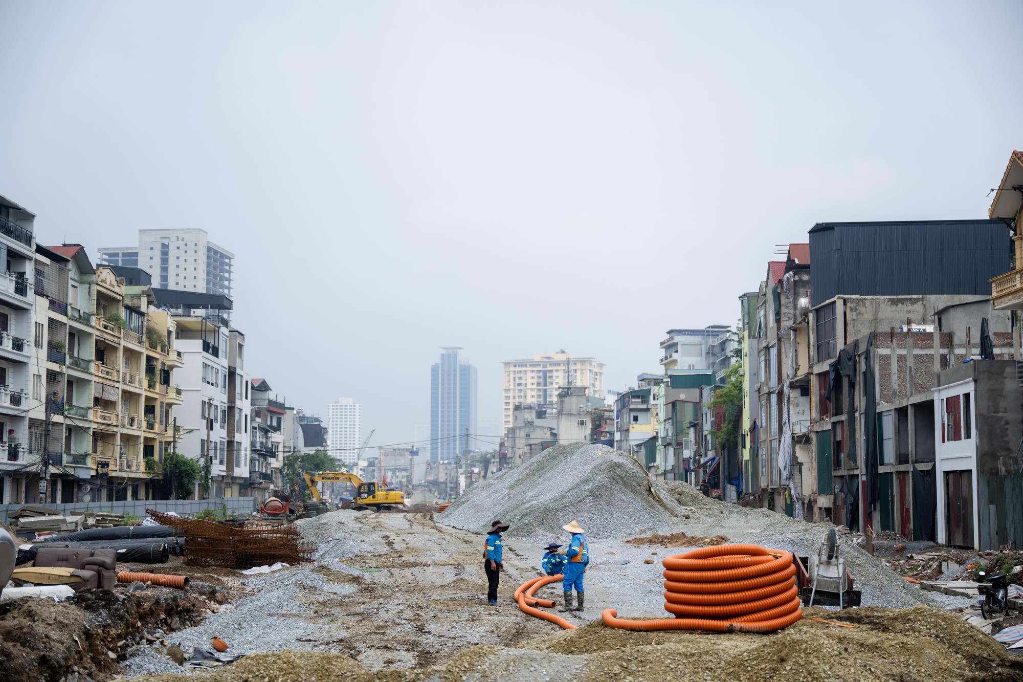Cận cảnh c&ocirc;ng trường V&agrave;nh đai 1 đoạn Ho&agrave;ng Cầu - Voi Phục trong giai đoạn nước r&uacute;t, mục ti&ecirc;u th&ocirc;ng xe trước dịp 2/9- Ảnh 19.