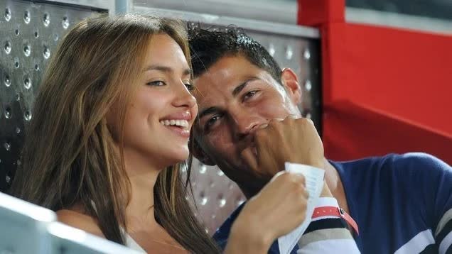 C&ocirc; g&aacute;i ngh&egrave;o từng "đ&aacute;" Ronaldo: Mất 11 triệu người theo d&otilde;i sau chia tay, t&agrave;i sản hiện c&oacute; mới đ&aacute;ng nể- Ảnh 2.