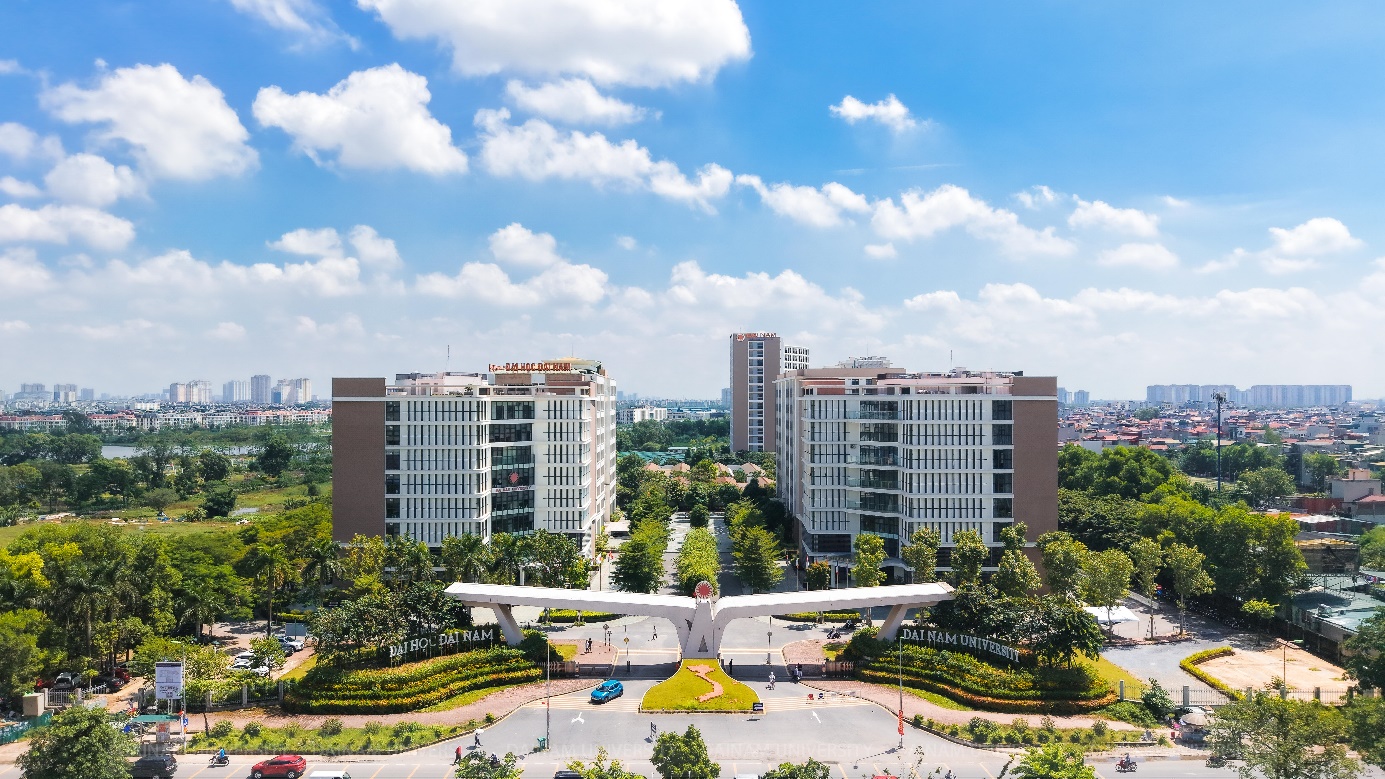 Trường Đại học Đại Nam c&ocirc;ng bố Quỹ học bổng 55 tỷ đồng tiếp sức t&acirc;n sinh vi&ecirc;n K20 đến giảng đường - Ảnh 1.