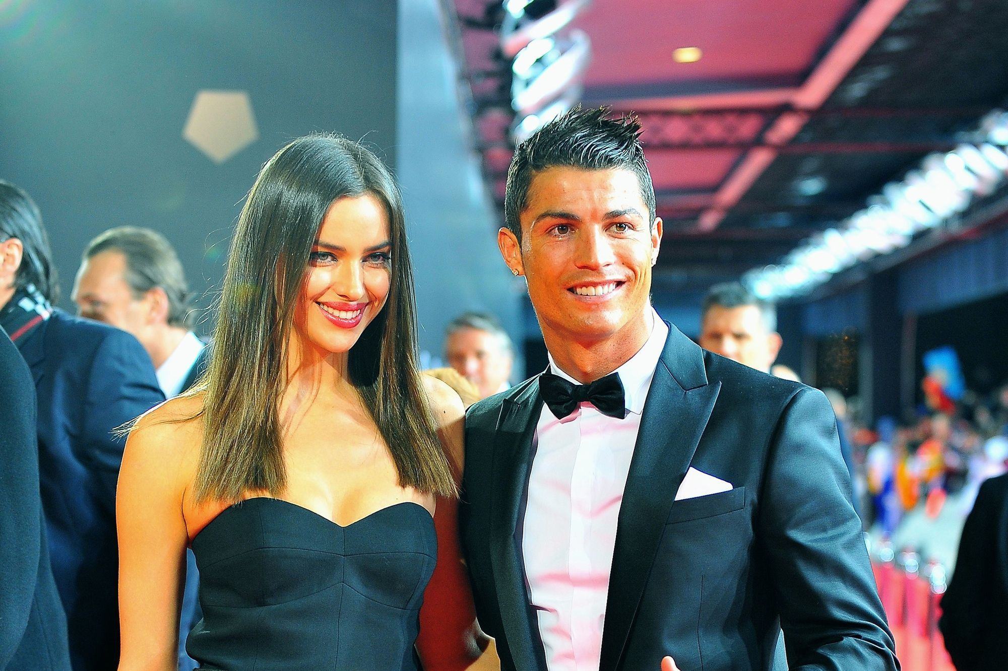 C&ocirc; g&aacute;i ngh&egrave;o từng "đ&aacute;" Ronaldo: Mất 11 triệu người theo d&otilde;i sau chia tay, t&agrave;i sản hiện c&oacute; mới đ&aacute;ng nể- Ảnh 1.